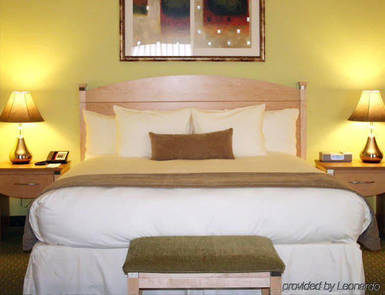 South Beach Casino Scanterbury Room photo